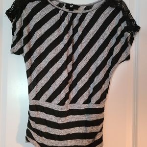 Super cute black and grey ruched sides